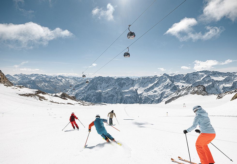 Skiing in Sölden