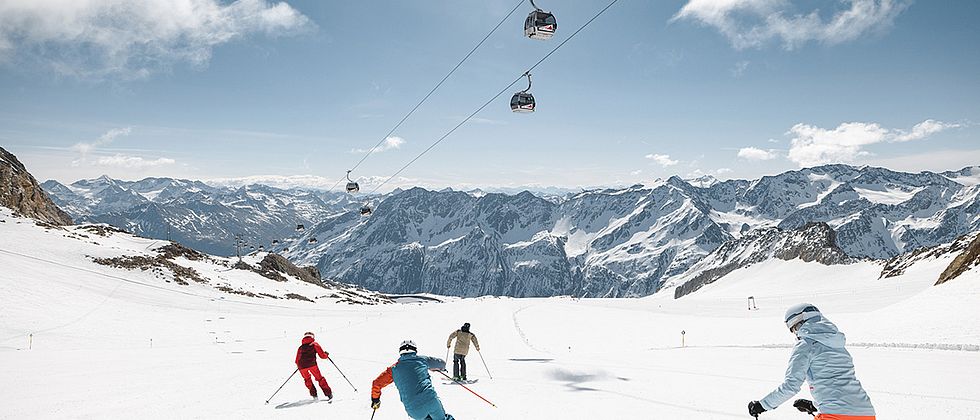 Skiing in Sölden