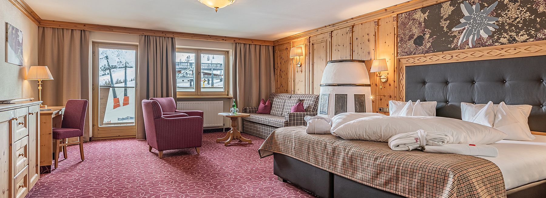 Skihotel Edelweiss Hochsölden junior suite with south facing balcony