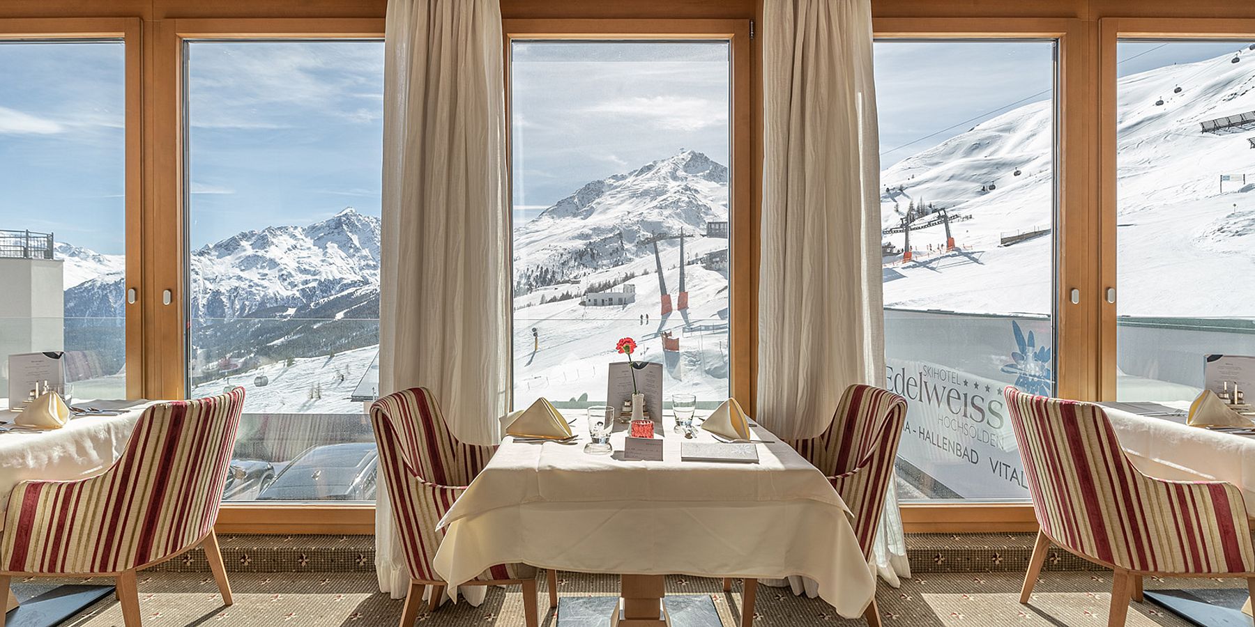 Ski Hotel Edelweiss in Hochsölden dining room