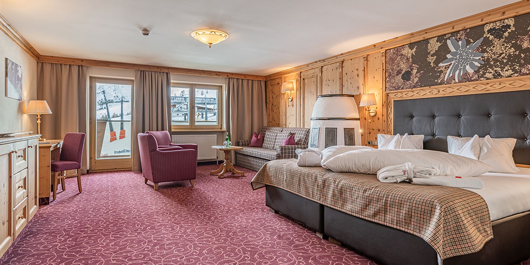 Luxuriöse Suite im Hotel Edelweiss, Hochsölden - Ihr exklusiver Rückzugsort direkt an der Skipiste von Sölden.
