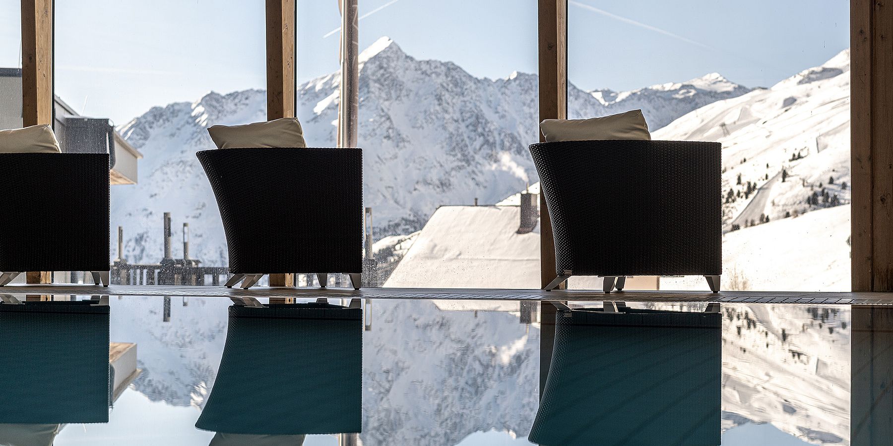 Pool vom Skihotel Edelweiss in Hochsölden